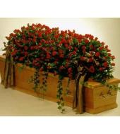 Rouwbloemstuk 37 - rode rozen