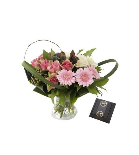 Rozen en meer boeket + bonbons